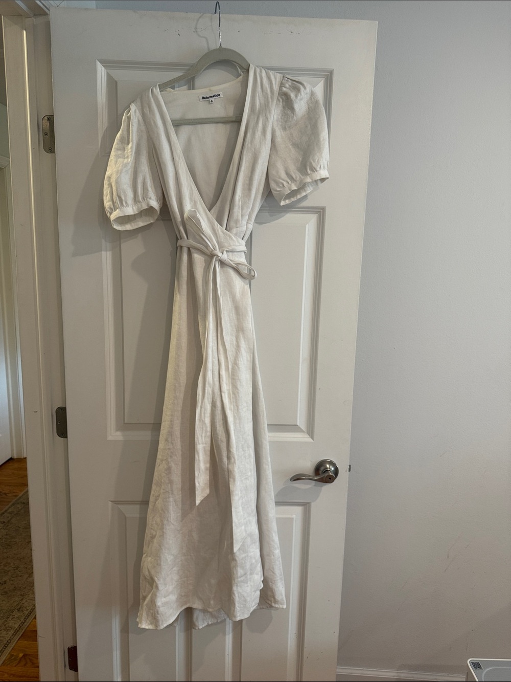 Reformation Weiss Linen Dress in White - Picture 2 of 5
